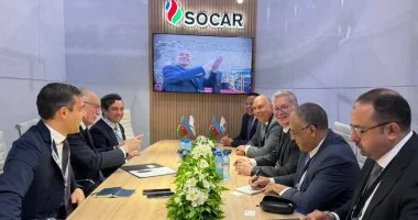 وزير البترول يبحث مع سوكار الأذربيجانية تفعيل شراكة استراتيجية طويلة الأجل