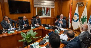 وزير البترول يتابع التوسع في طرح الفرص التعدينية بنظام القطاعات المفتوحة