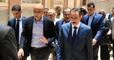 وزير التعليم ومحافظ سوهاج يتفقدان مستجدات الأعمال الإنشائية لمشروعات تعليمية جديدة
