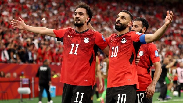 وزير الرياضة يهنئ المنتخب المصري بعد فوزه بثلاثية علي نيوزيلندا  ويشيد بالإنجاز التاريخي