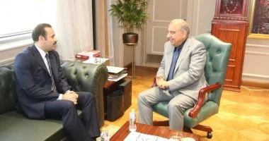 وزير الكهرباء ومدير جهاز مستقبل مصر يبحثان التعاون لتنفيذ مشروعات طاقة شمسية