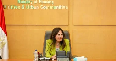 وزيرة الإسكان تتابع موقف تنفيذ مشروعات المبادرة الرئاسية «حياة كريمة»