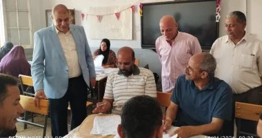 وكيل تعليم المنوفية يتابع أعمال تصحيح الشهادة الإعدادية