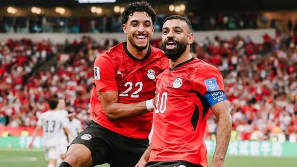 يا مصر بتعمليها إزاي؟.. مانشستر سيتي يحتفل بفوز مصر التاريخي على نيوزيلندا